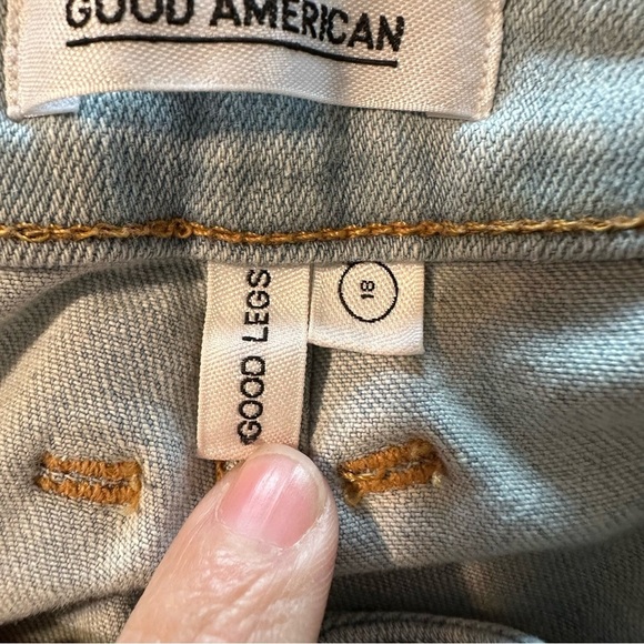 Good American Good Leg women's size 18 jeans with chains embellishments - Picture 6 of 8